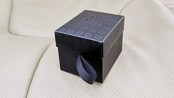 化妆品包装盒色彩混搭怎样好，带你见识盒子色彩穿搭